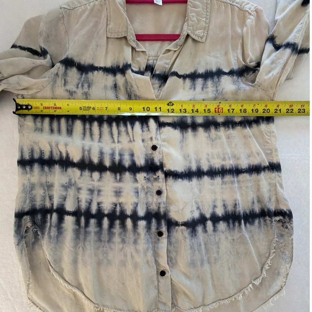 Bella Dahl Women Medium Tie Dye Stripe Tencel Button Down Shirt Sand Navy Blue - Picture 9 of 11